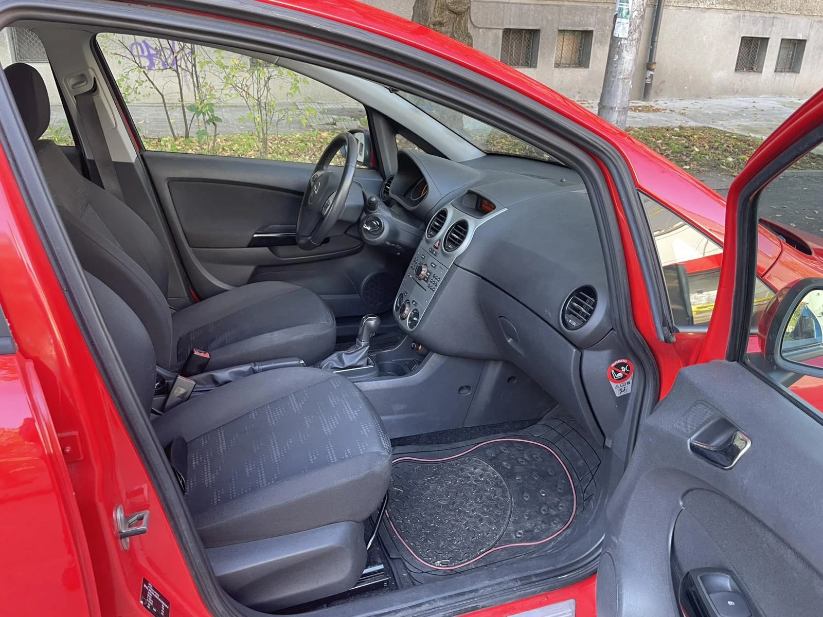 Opel Corsa OPEL CORSA_71 800км_АВТОМАТИК_първи собственик - изображение 10