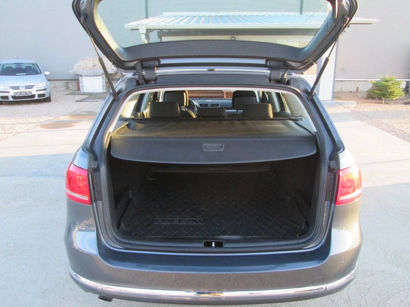 VW Passat 1.6TDI-BlueMotio-�������� �������!! | Mobile.bg � ����������� 16