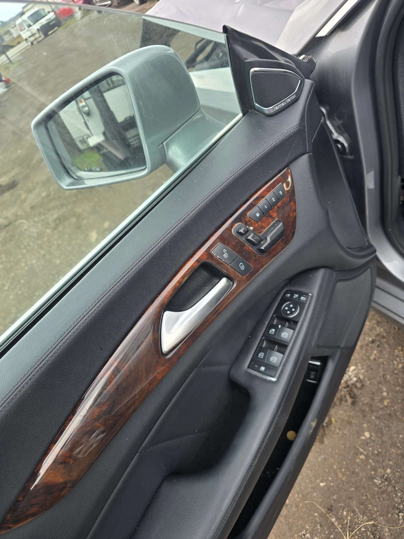 Mercedes-Benz CLS 350 4 - Matic  - изображение 5