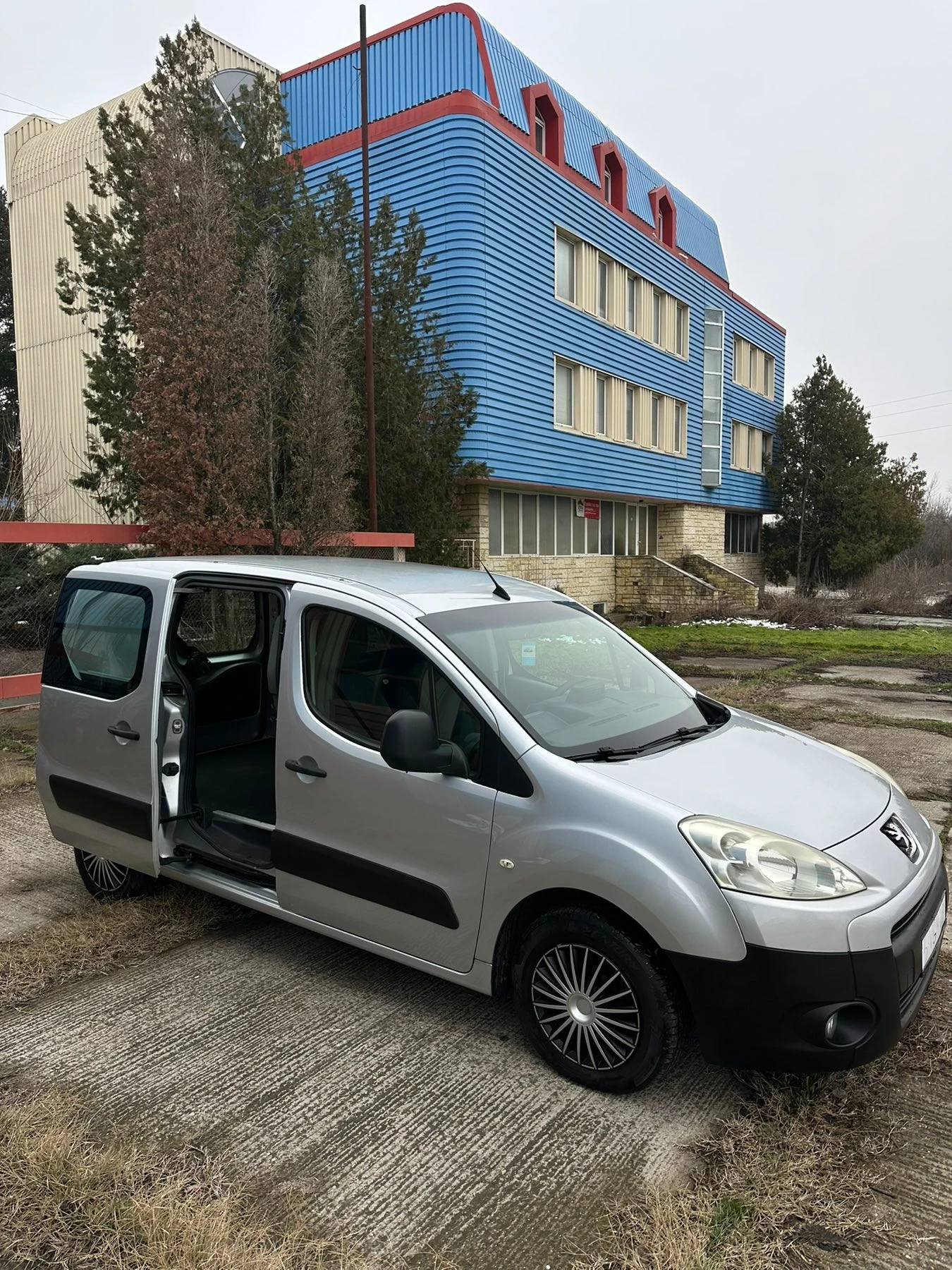 Peugeot Partner 1.6 HDI 90 | Mobile.bg � ����������� 6