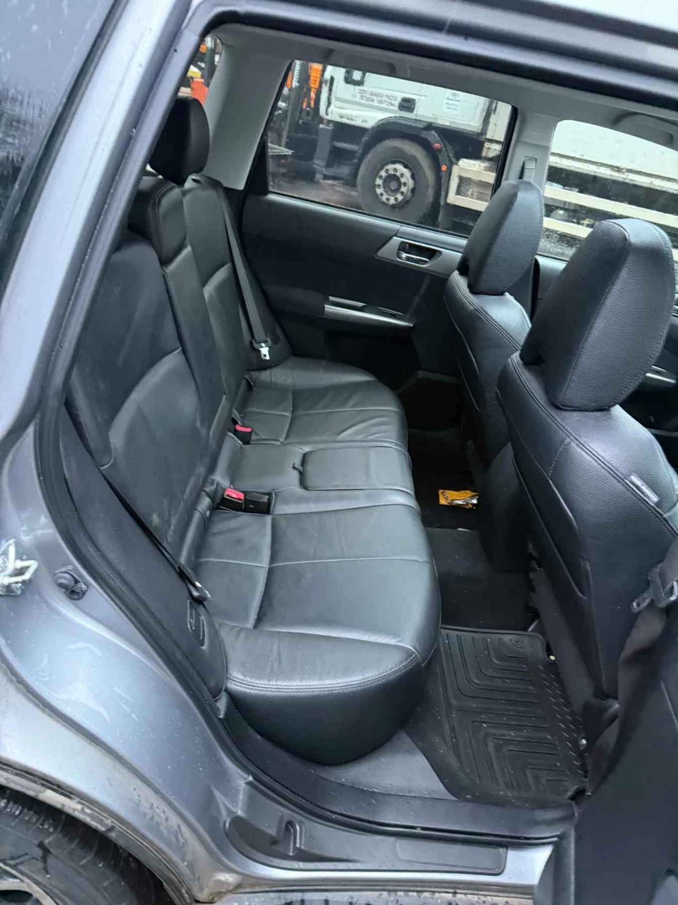 Subaru Forester 2.0 XS 150к.с. 4?4 автомат, снимка 7 - Автомобили и джипове - 53768140