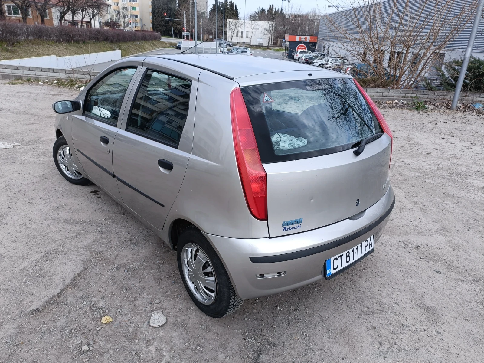 Fiat Punto 1.2, снимка 5 - Автомобили и джипове - 53877883