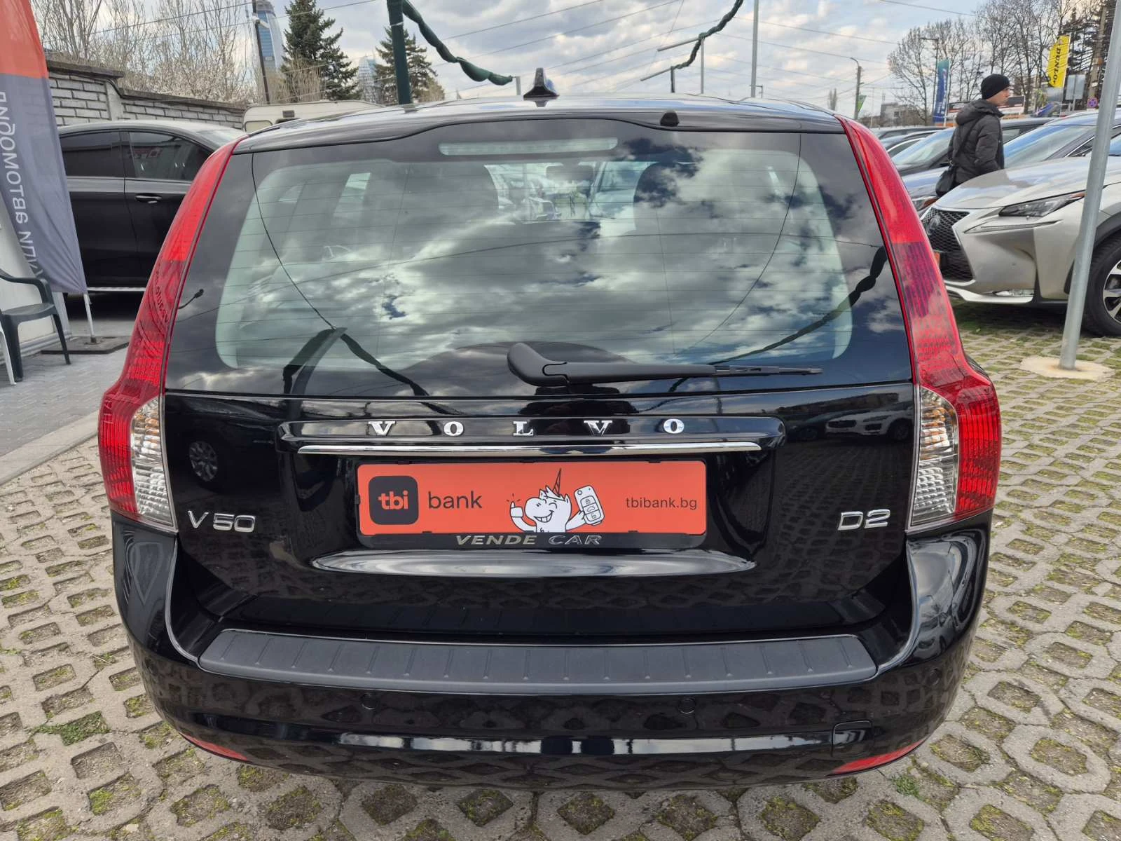 Volvo V50 1.6D-2012г, снимка 3 - Автомобили и джипове - 53987490
