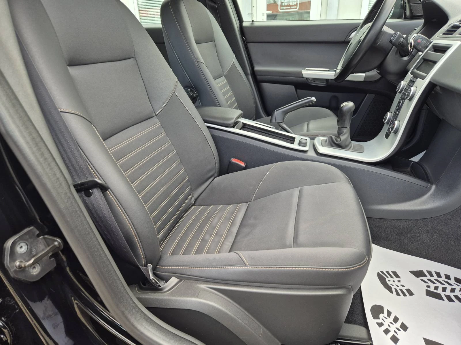 Volvo V50 1.6D-2012г, снимка 12 - Автомобили и джипове - 53987490