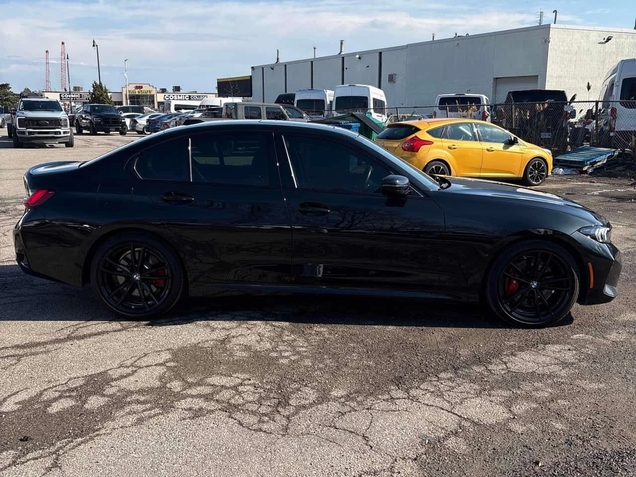 BMW 330 i xDrive/CARFAX/ПАНОРАМА/ПОДГРЕВИ, снимка 4 - Автомобили и джипове - 54152940