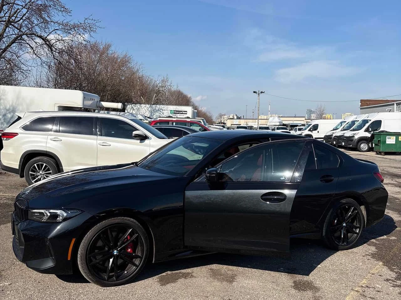 BMW 330 i xDrive/CARFAX/ПАНОРАМА/ПОДГРЕВИ, снимка 5 - Автомобили и джипове - 54152940