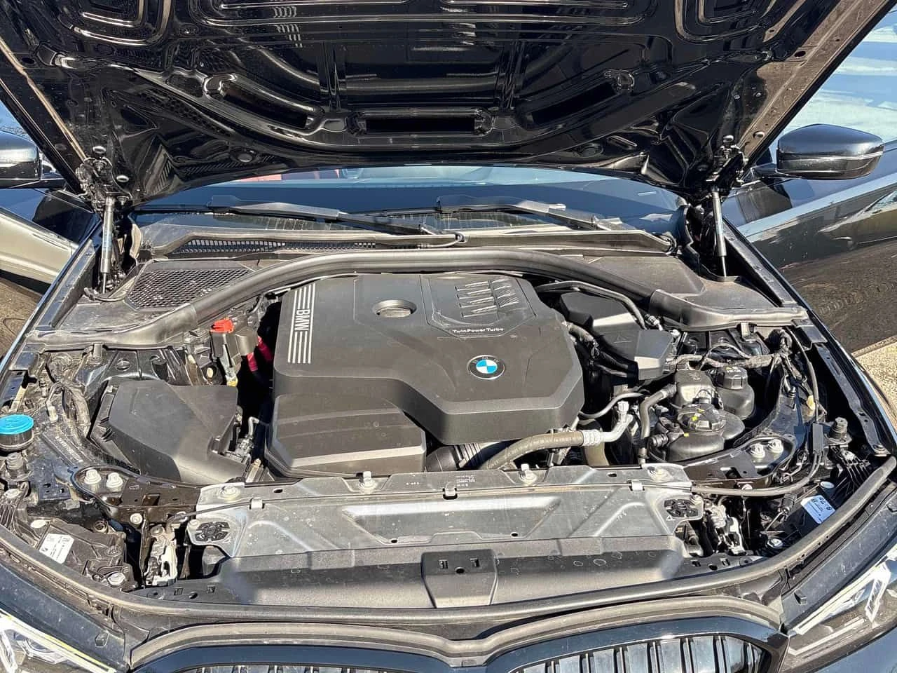 BMW 330 i xDrive/CARFAX/ПАНОРАМА/ПОДГРЕВИ, снимка 17 - Автомобили и джипове - 54152940