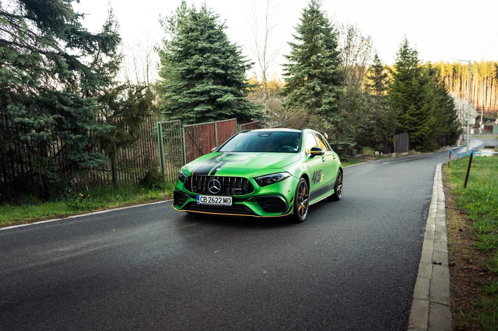 Mercedes-Benz A45 AMG LIMITED EDITION, снимка 2 - Автомобили и джипове - 54248813