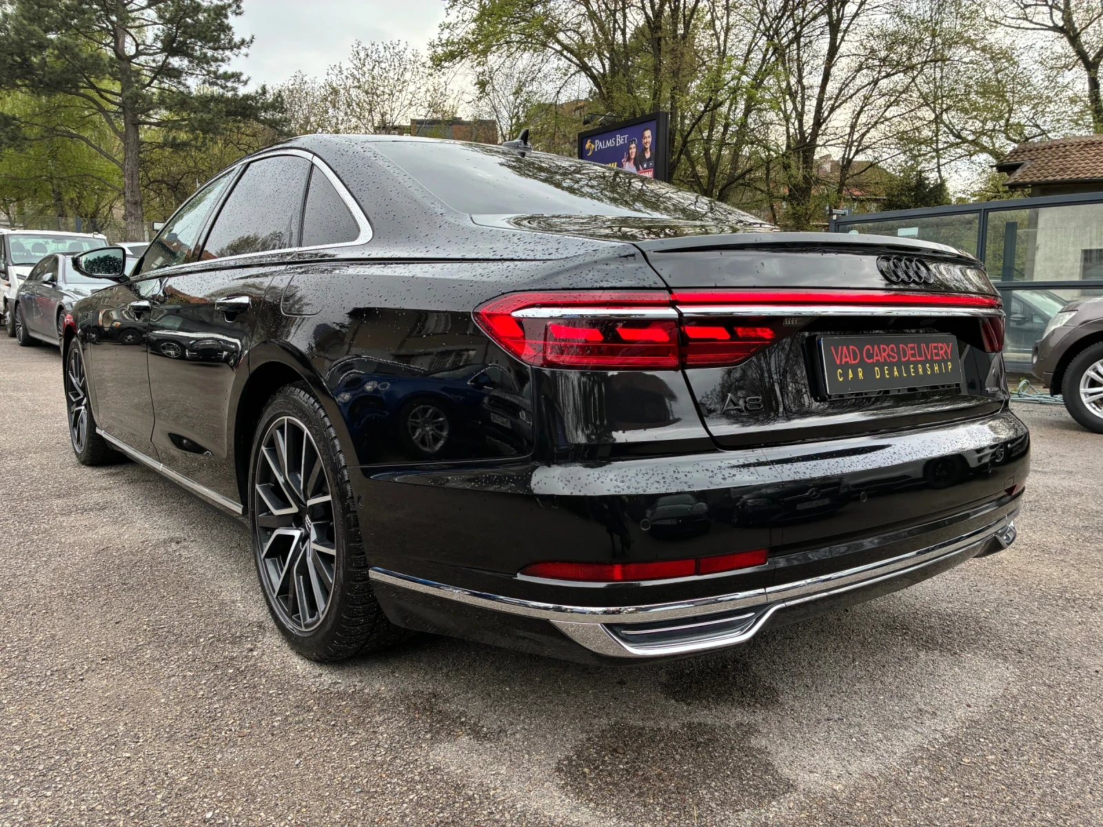 Audi A8 6.0TFSI/Plug in Hybrid/Laser/Pano/HeadUp, снимка 5 - Автомобили и джипове - 54287418