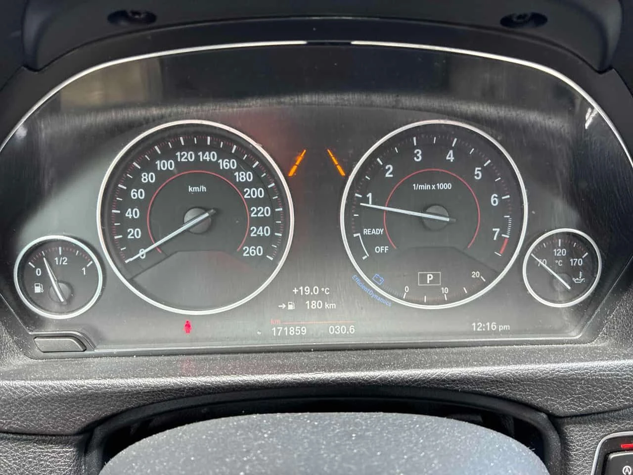 BMW 330 * 4MATIC * АВТОКРЕДИТ * ОТ ПРЕДСТАВИТЕЛСТВО, снимка 7 - Автомобили и джипове - 54635255