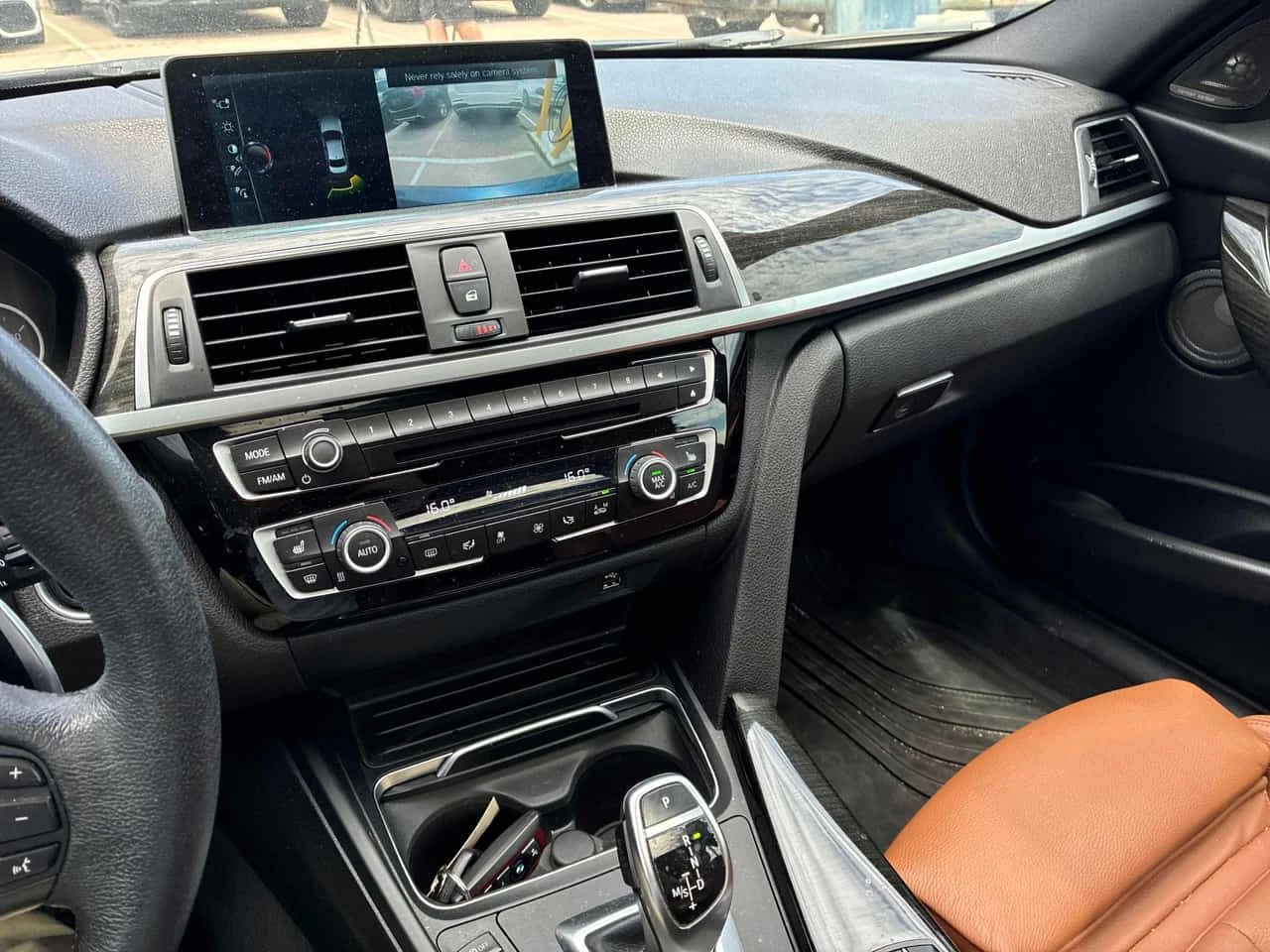 BMW 330 * 4MATIC * АВТОКРЕДИТ * ОТ ПРЕДСТАВИТЕЛСТВО, снимка 8 - Автомобили и джипове - 54635255