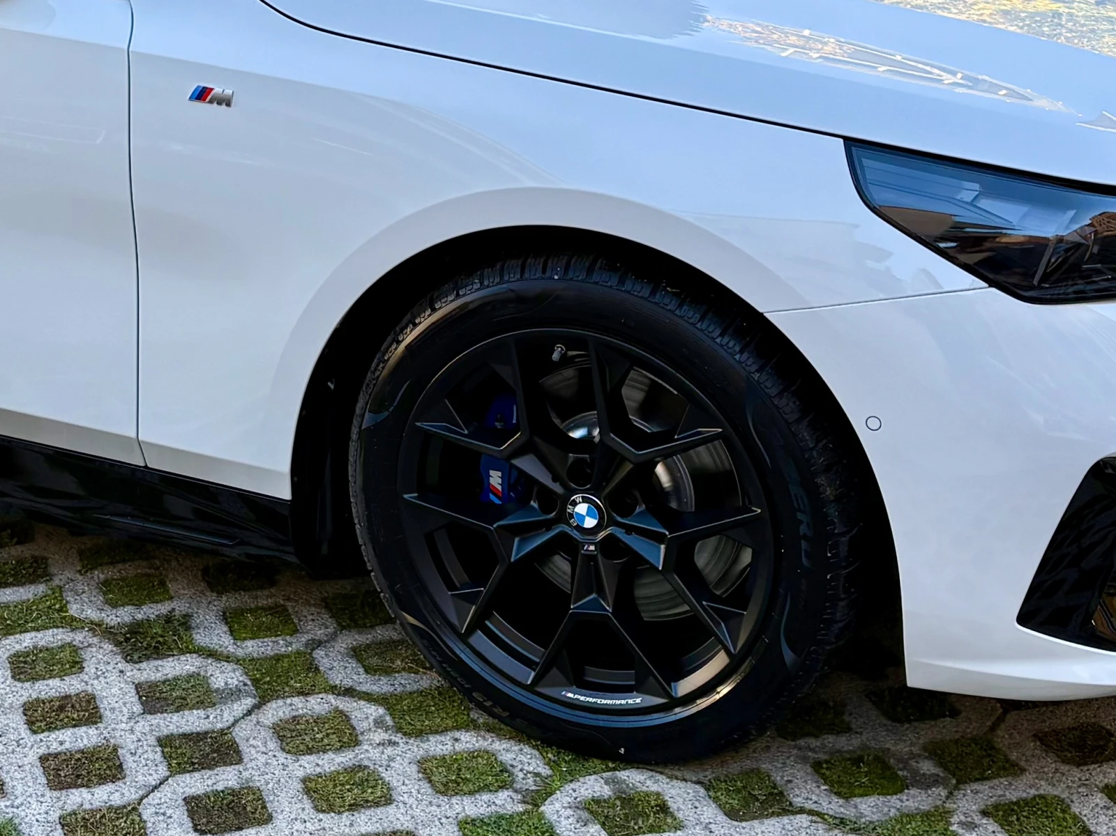 BMW 530E xDrive M Sport Pro, снимка 11 - Автомобили и джипове - 54719366