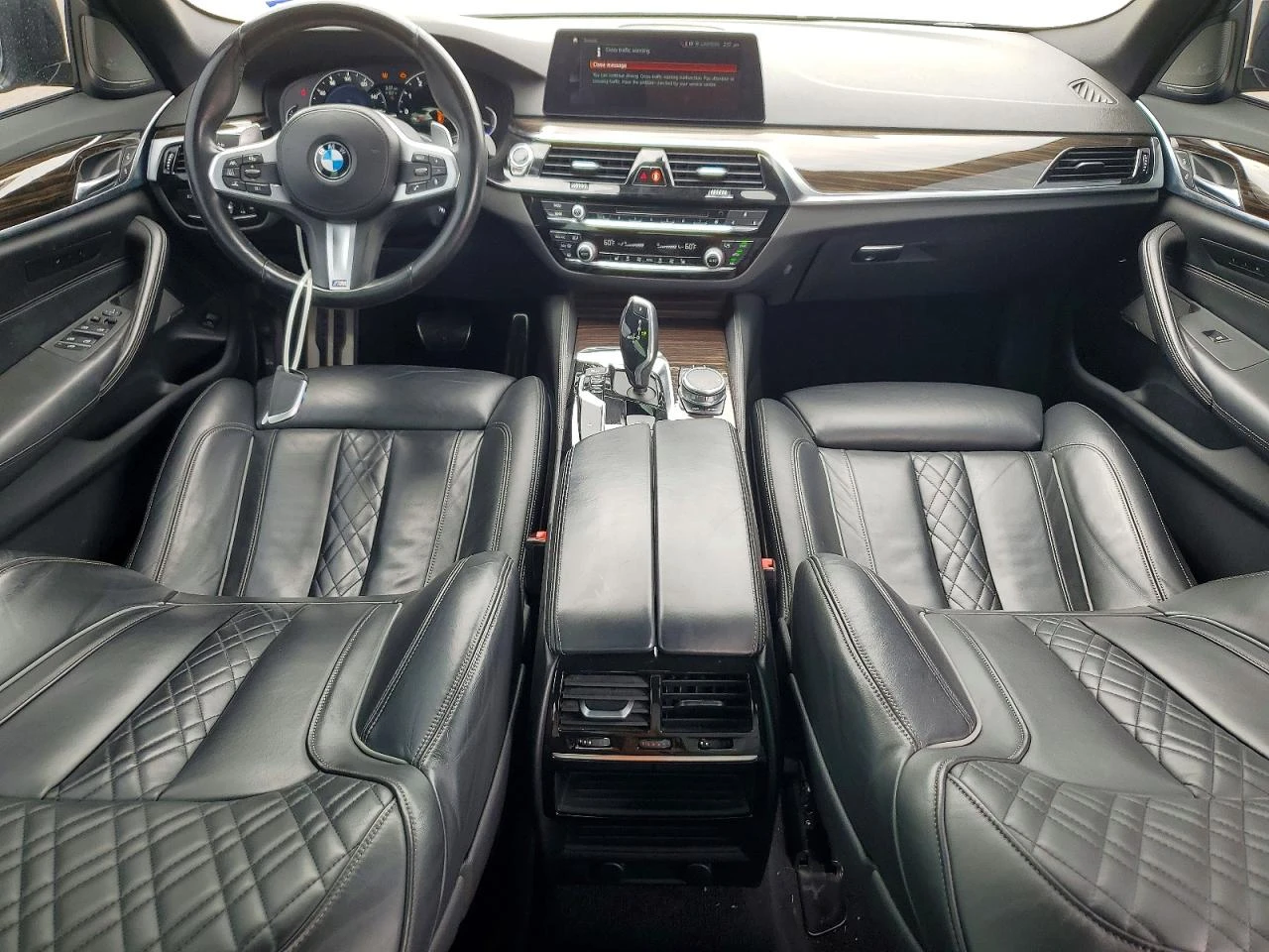 BMW 540 M PACK| DISTRONIC| HARMAN/KARDON| GESTURE| , снимка 8 - Автомобили и джипове - 54867651