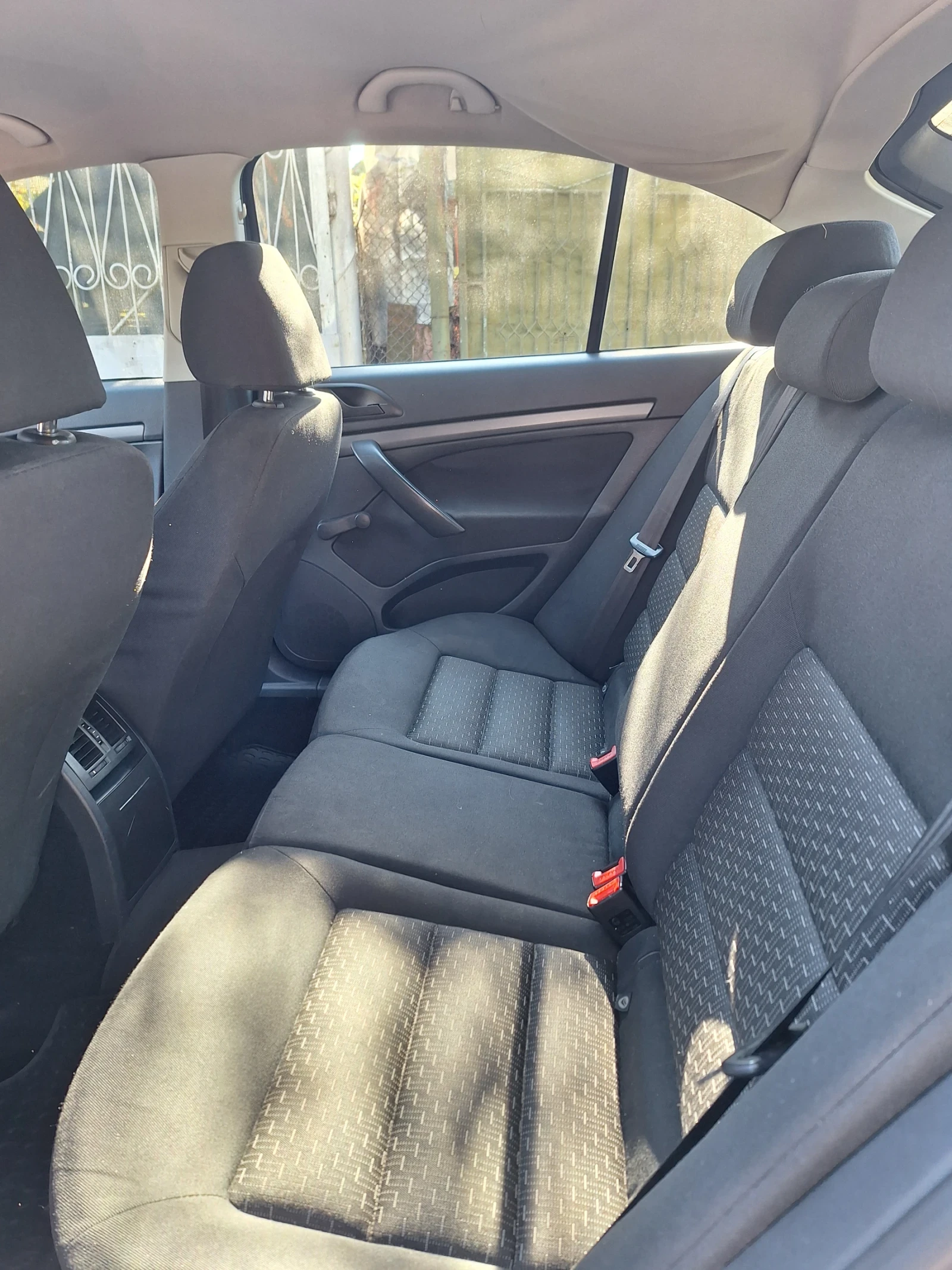 Skoda Octavia, снимка 7 - Автомобили и джипове - 54980509