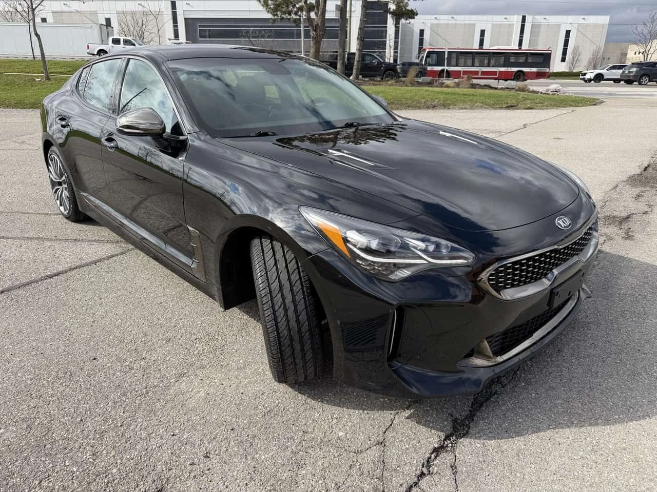 Kia Stinger * GT Line AWD Leather Brand new Brakes & Tires * C, снимка 4 - Автомобили и джипове - 55343500