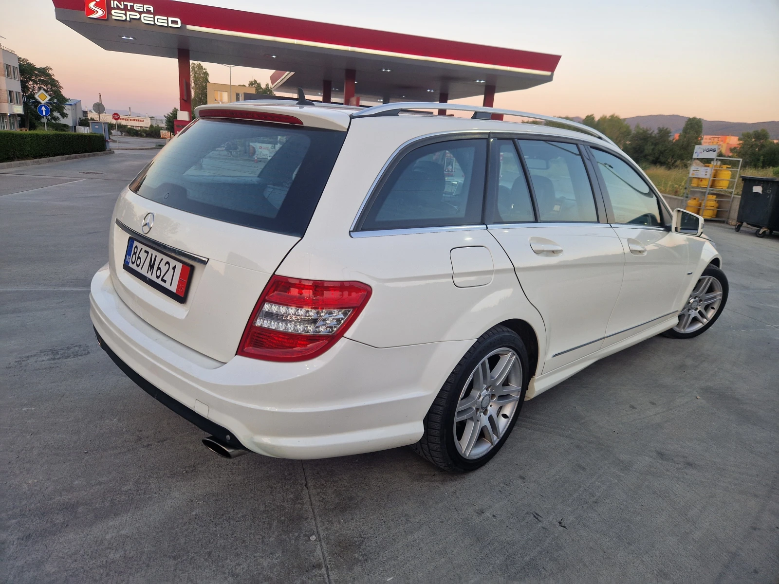 Mercedes-Benz C 350 AMG/4Matic/Face/Avomat/EU5/231кс, снимка 2 - Автомобили и джипове - 55468244