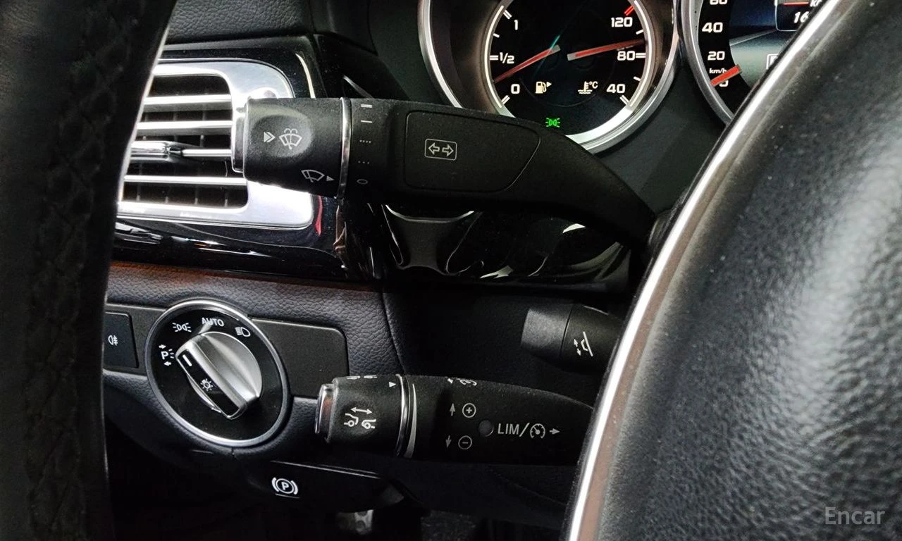 Mercedes-Benz CLS 63 AMG 4MATIC* HARMON* KARDON* ���������* �����* 360����� | Mobile.bg � ����������� 7