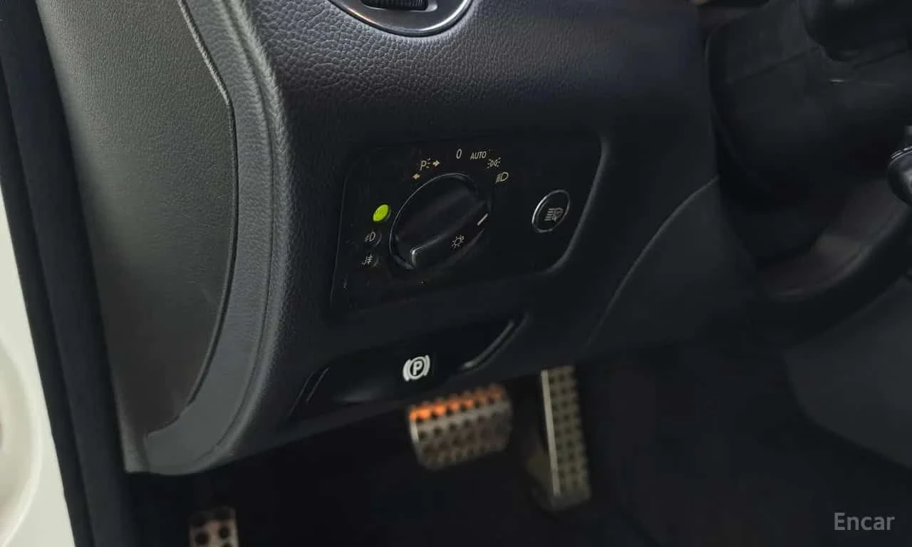 Mercedes-Benz CLS 55 AMG CLS55 AMG, снимка 15 - Автомобили и джипове - 55575539