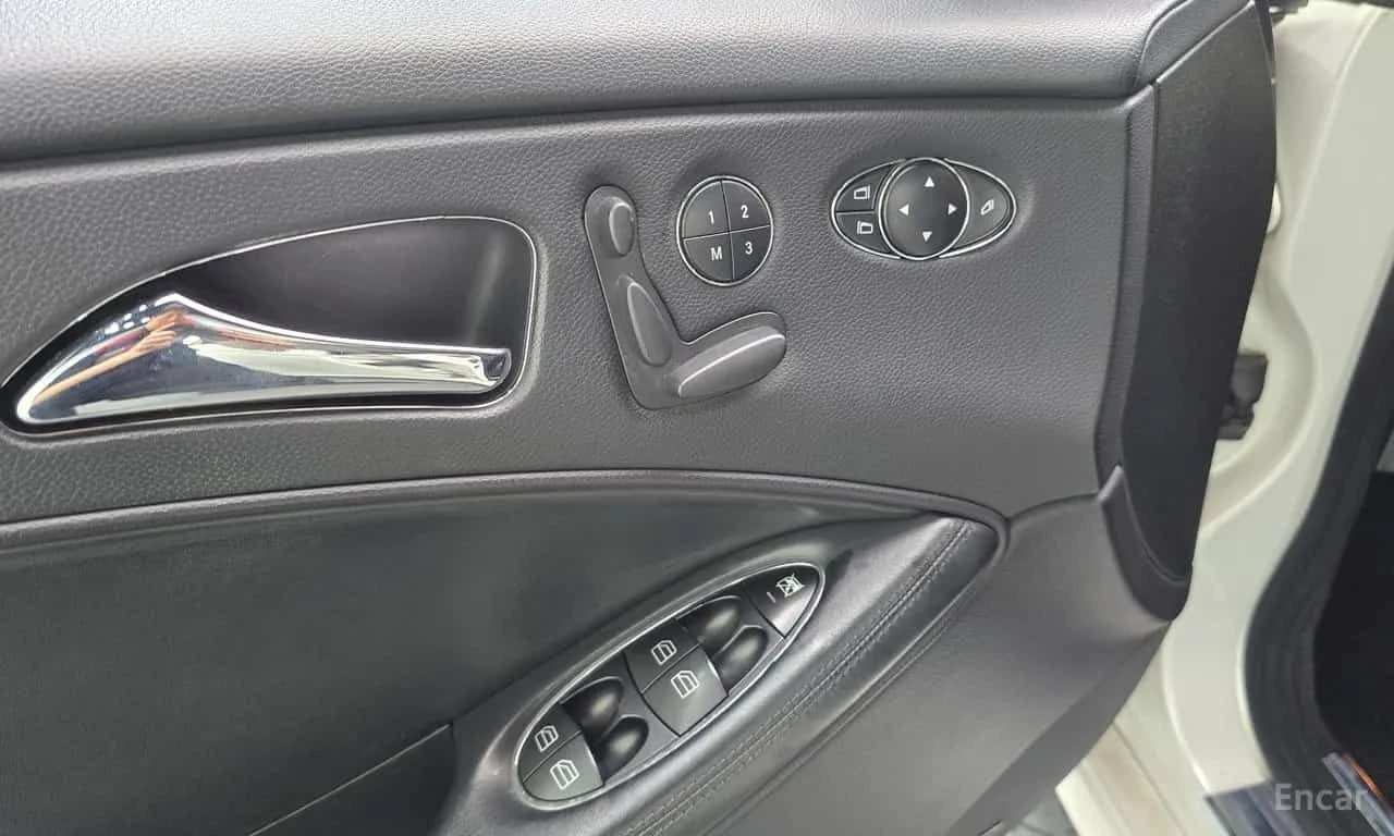 Mercedes-Benz CLS 55 AMG CLS55 AMG, снимка 14 - Автомобили и джипове - 55575539