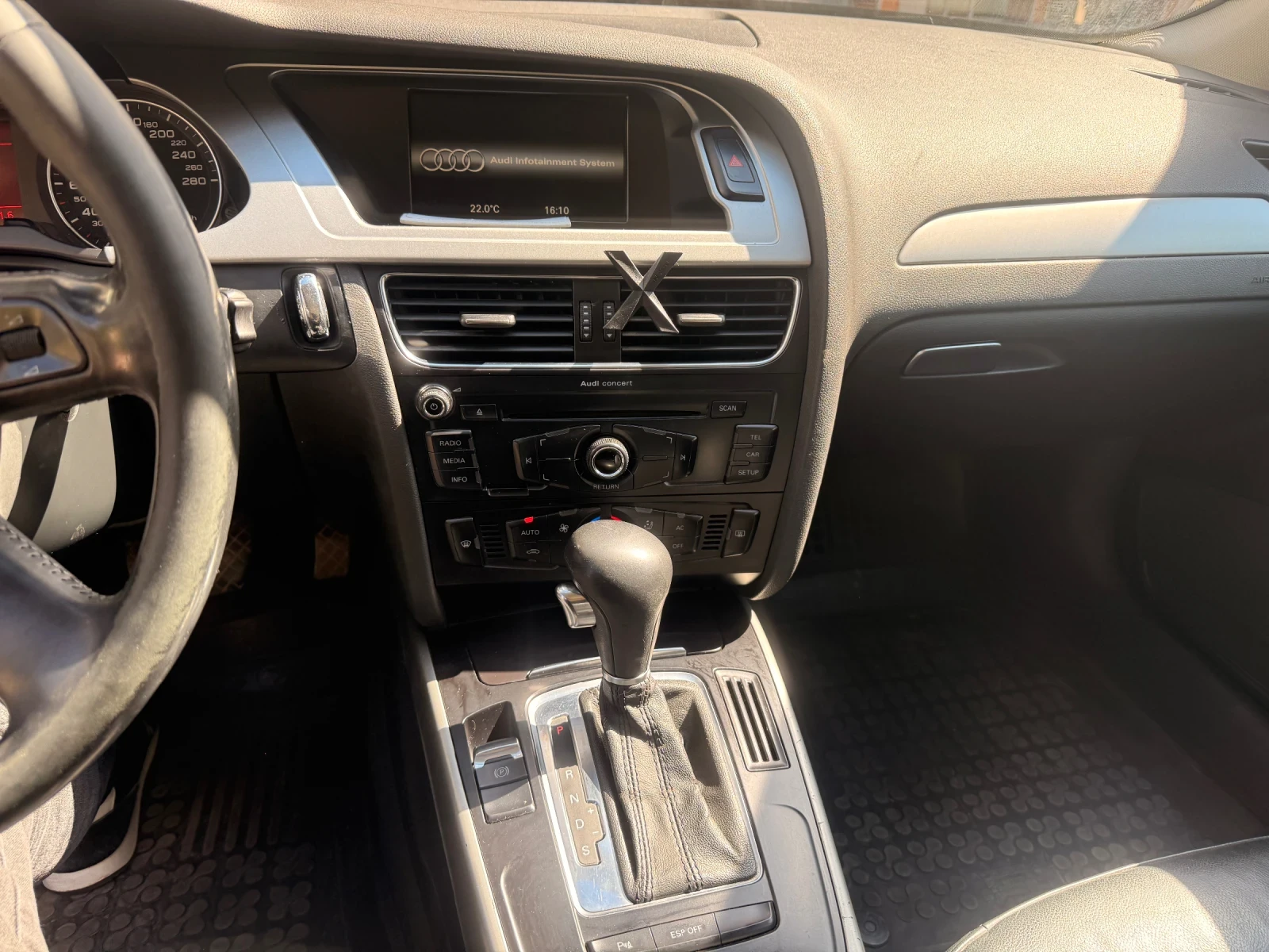 Audi A4, снимка 7 - Автомобили и джипове - 55803171