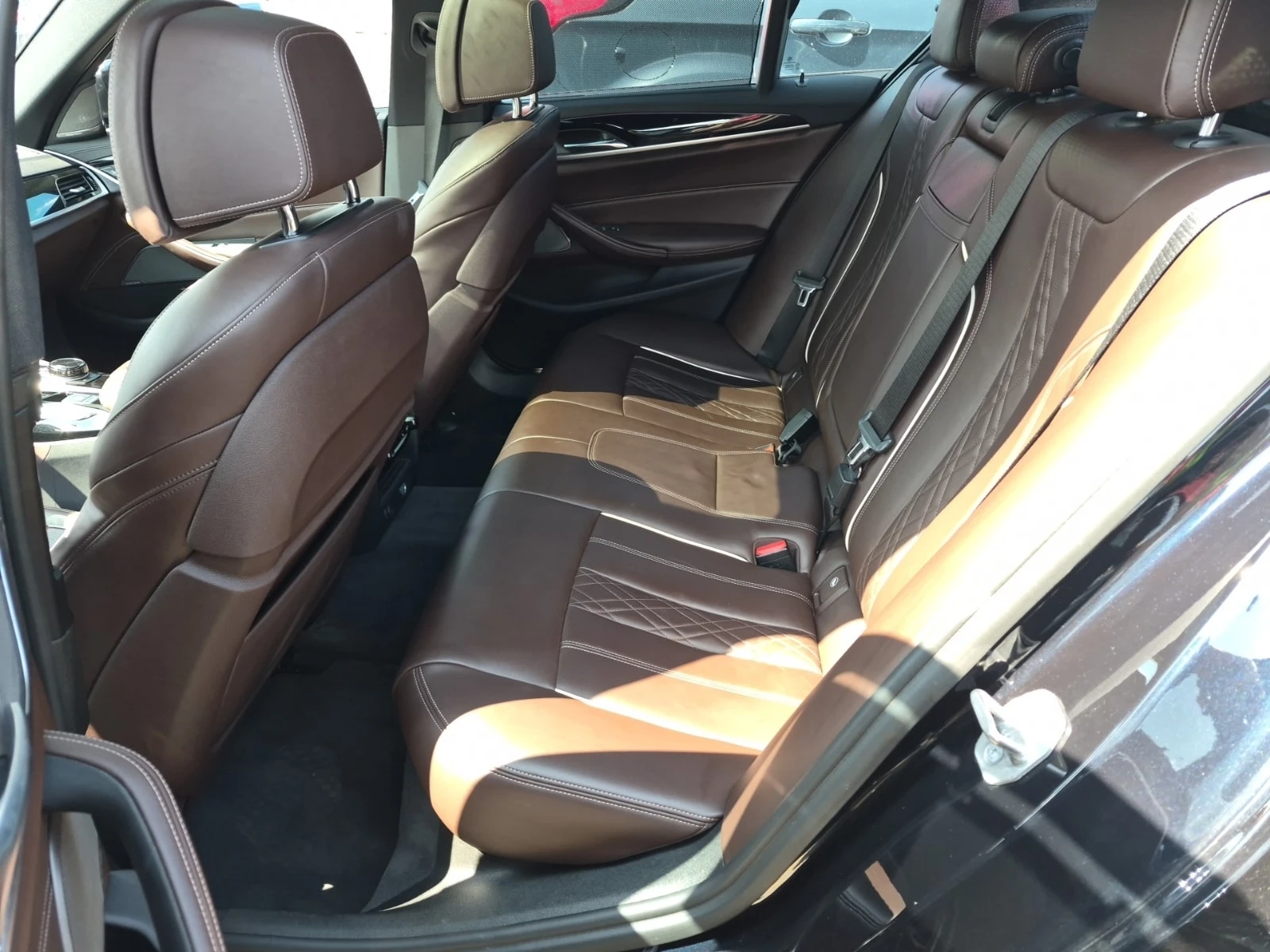 BMW 550 M550I XDRIVE / CARFAX / АВТОКРЕДИТ / ОБДУХВАНЕ , снимка 12 - Автомобили и джипове - 55847548