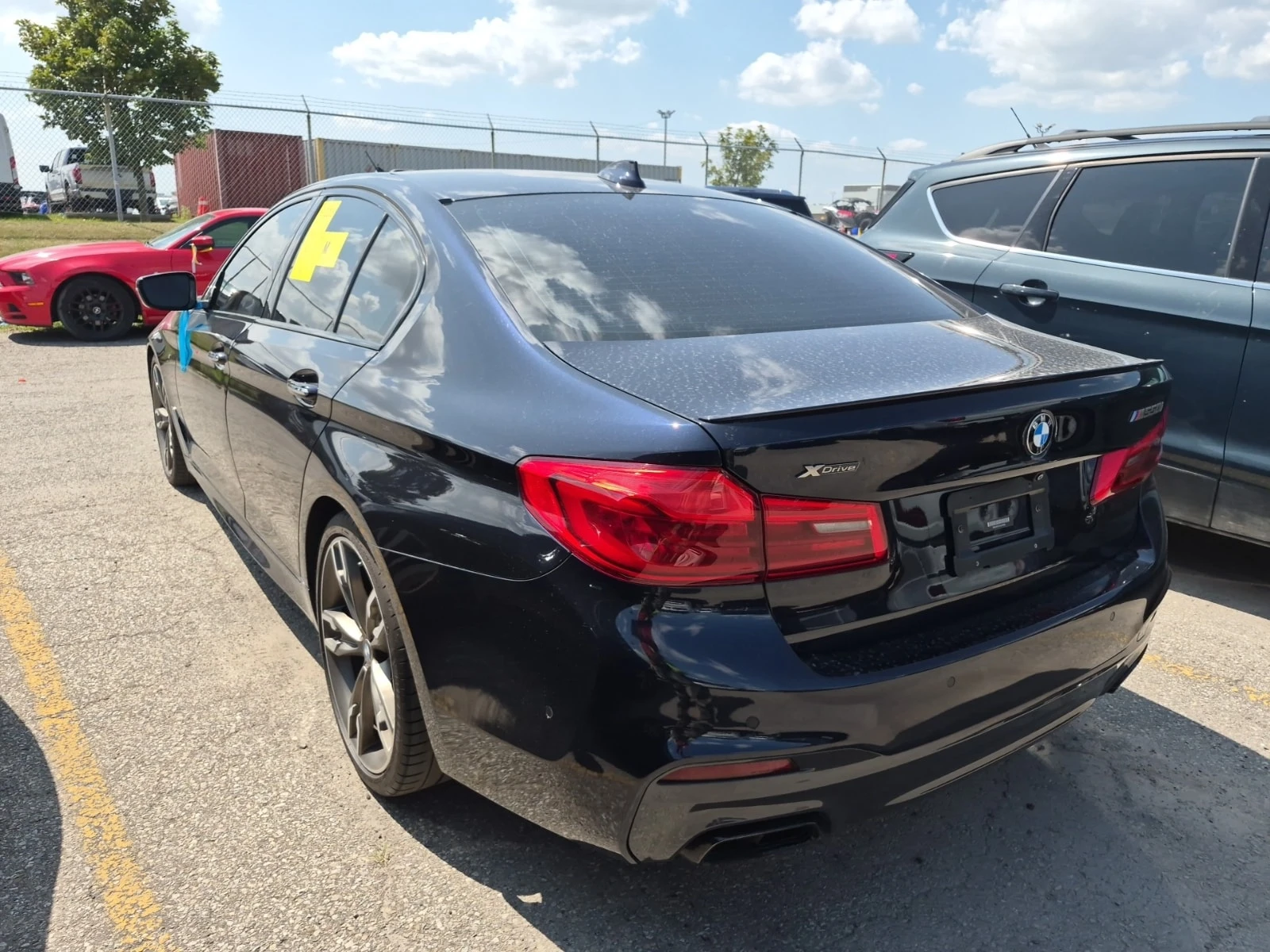 BMW 550 M550I XDRIVE / CARFAX / АВТОКРЕДИТ / ОБДУХВАНЕ , снимка 4 - Автомобили и джипове - 55847548