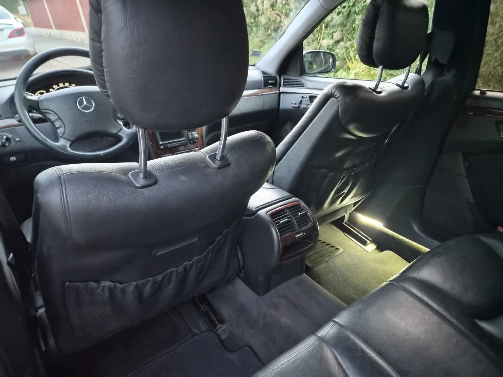 Mercedes-Benz C 320 320, снимка 4 - Автомобили и джипове - 55892158
