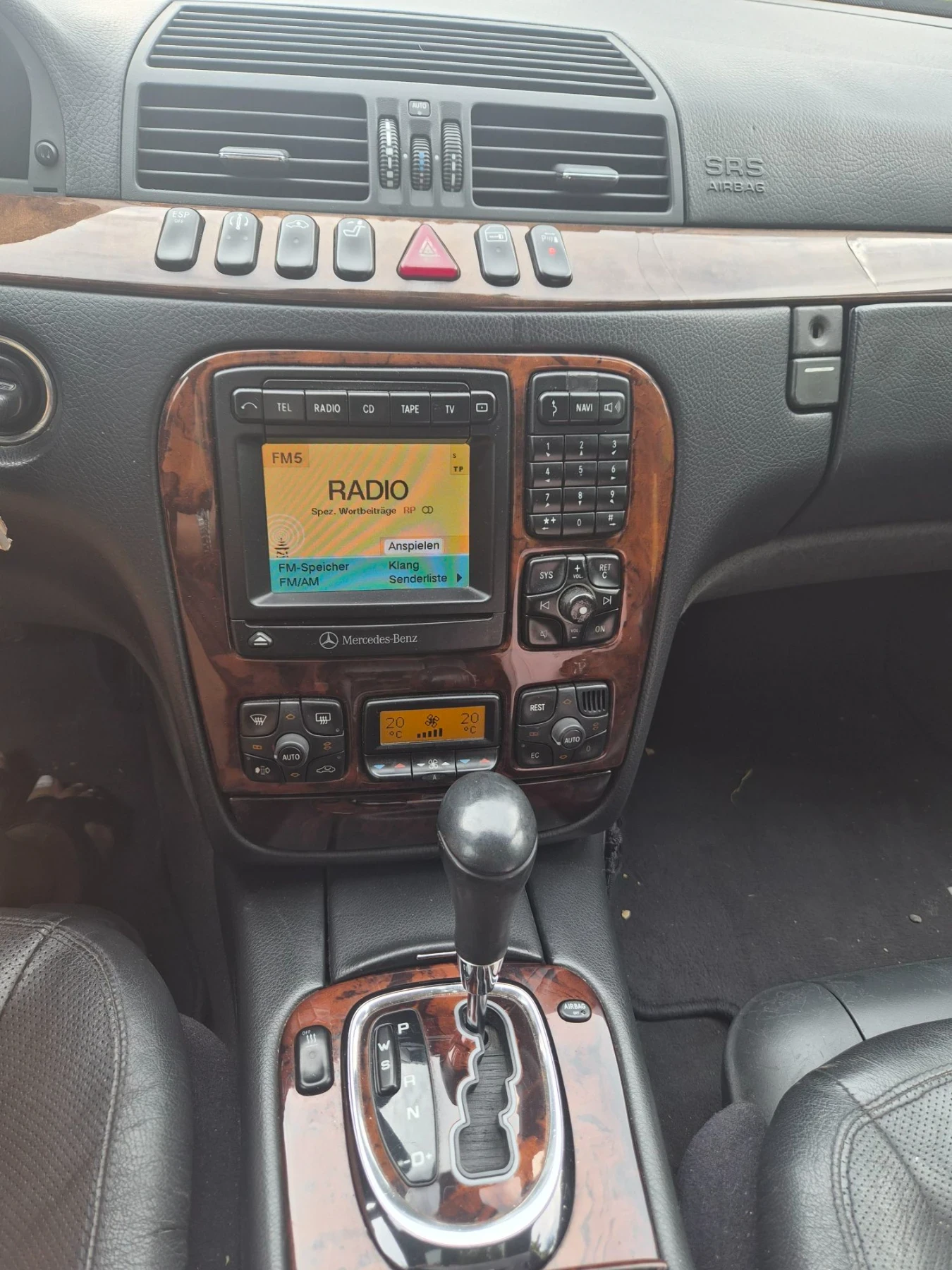 Mercedes-Benz C 320 320, снимка 15 - Автомобили и джипове - 55892158