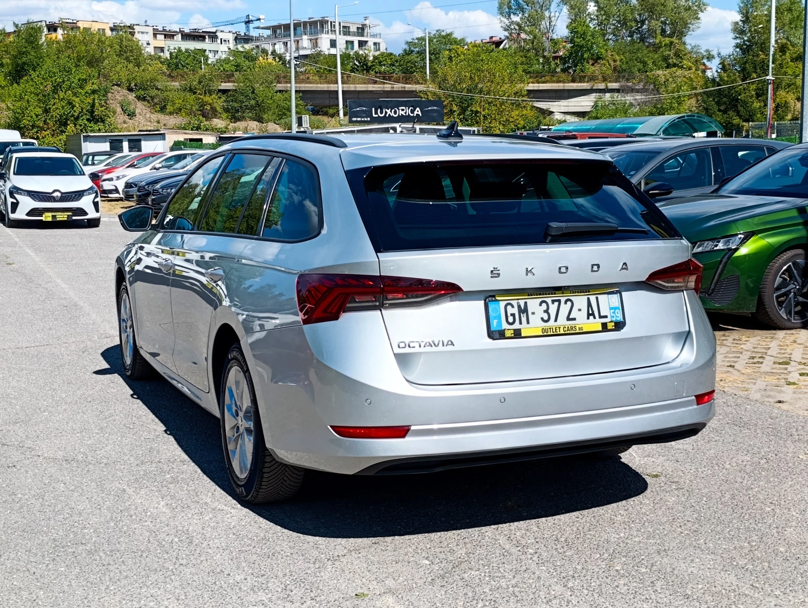 Skoda Octavia 2.0TDI 150кс Business DSG7, снимка 4 - Автомобили и джипове - 56006021