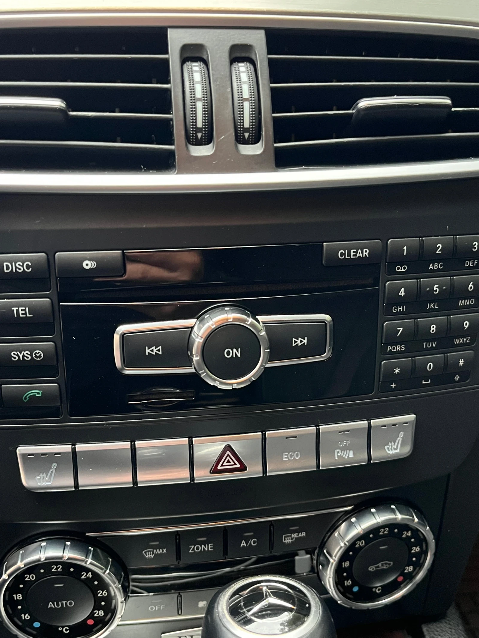 Mercedes-Benz C 220, снимка 6 - Автомобили и джипове - 56236462