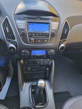Hyundai IX35 2.0 CRDi 4x4, снимка 10