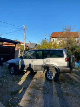 Nissan Terrano 2.7 TDi  | Mobile.bg    4
