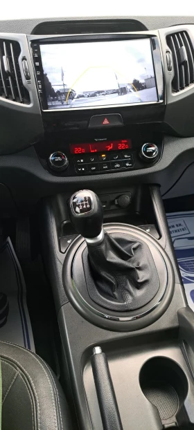 Kia Sportage 2.0 CRDI 4x4 Navi Кожа Панорама - 9300 € / 18189.22 лв. - 56672912 13