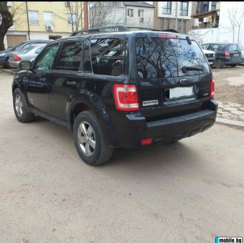 Ford Escape 3.0V6 GAZ, снимка 3 - Автомобили и джипове - 47447966