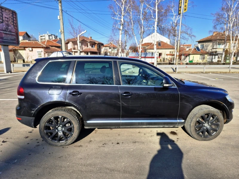 VW Touareg 3.0 TDI V6 240hp, снимка 7 - Автомобили и джипове - 48741083