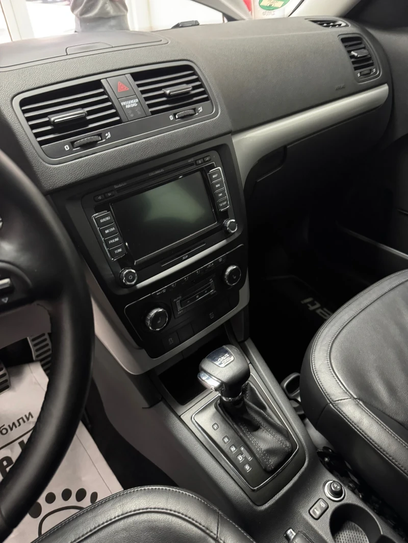 Skoda Yeti 2.0 tdi, снимка 8 - Автомобили и джипове - 52327612