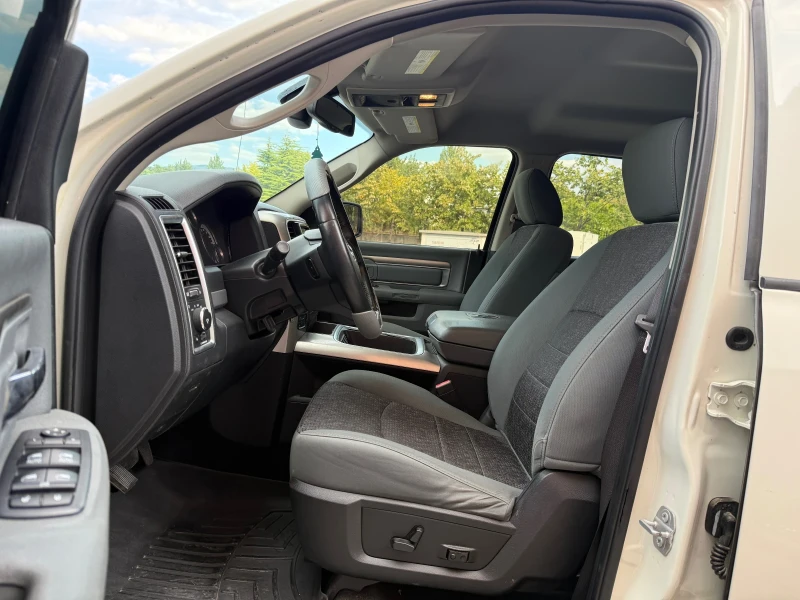 Dodge RAM 1500 5.7 HEMI* 4x4* CAMERA* LoneSTAR* АВТОПИЛОТ* , снимка 9 - Автомобили и джипове - 51604040