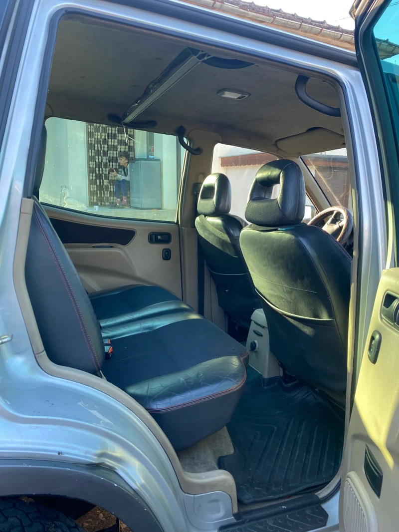 Nissan Terrano 2.7 TDi , снимка 7 - Автомобили и джипове - 52257811