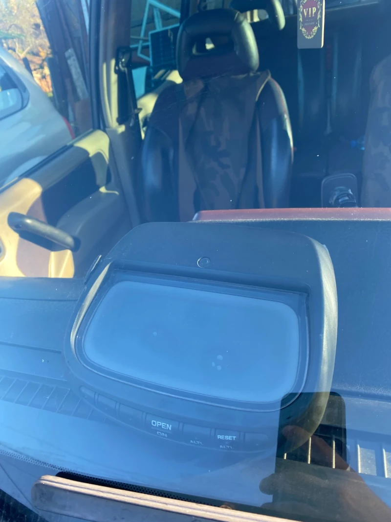 Nissan Terrano 2.7 TDi , снимка 12 - Автомобили и джипове - 52257811