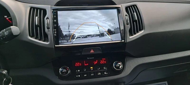 Kia Sportage 2.0 CRDI 4x4 Navi Кожа Панорама, снимка 14 - Автомобили и джипове - 53047188