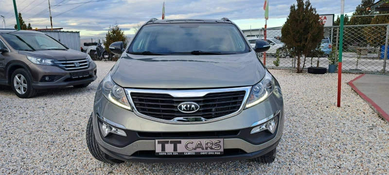 Kia Sportage 2.0 CRDI 4x4 Navi Кожа Панорама, снимка 2 - Автомобили и джипове - 53047188