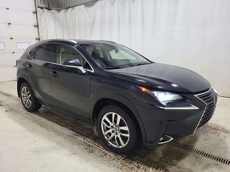 Lexus NX * 300 * CARFAX * БЕЗ ПЪРВОНАЧАЛНА ВНОСКА, снимка 2 - Автомобили и джипове - 53538083