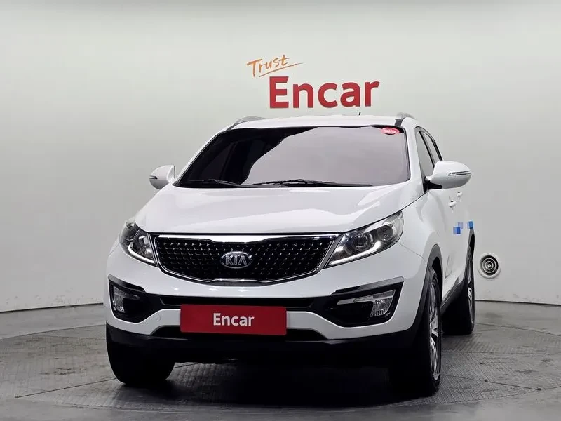 Kia Sportage 2.0 CRDi 4WD, снимка 3 - Автомобили и джипове - 54274971