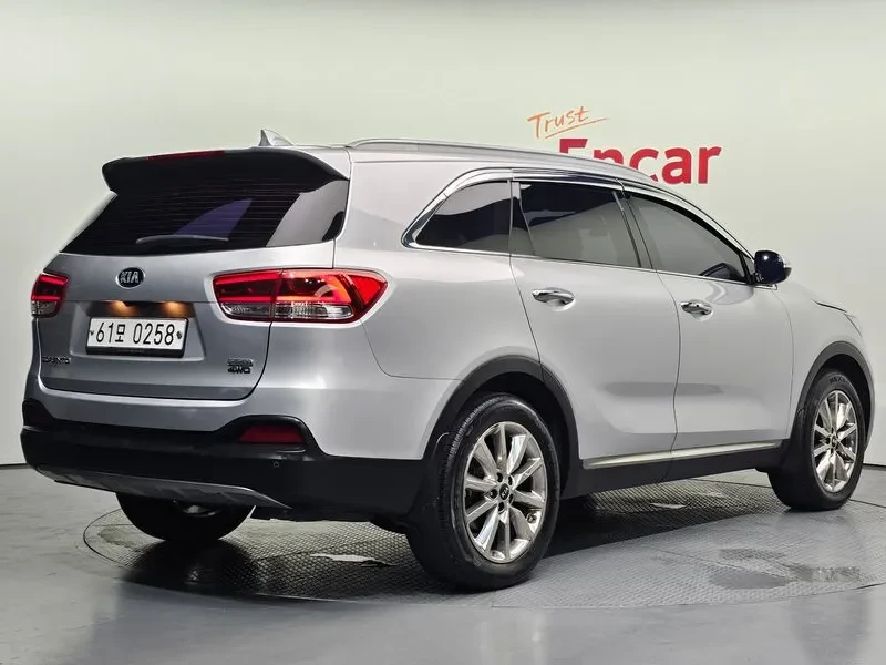 Kia Sorento 2.2 CRDI 4WD - ���� 30% ����� | Mobile.bg � ����������� 3