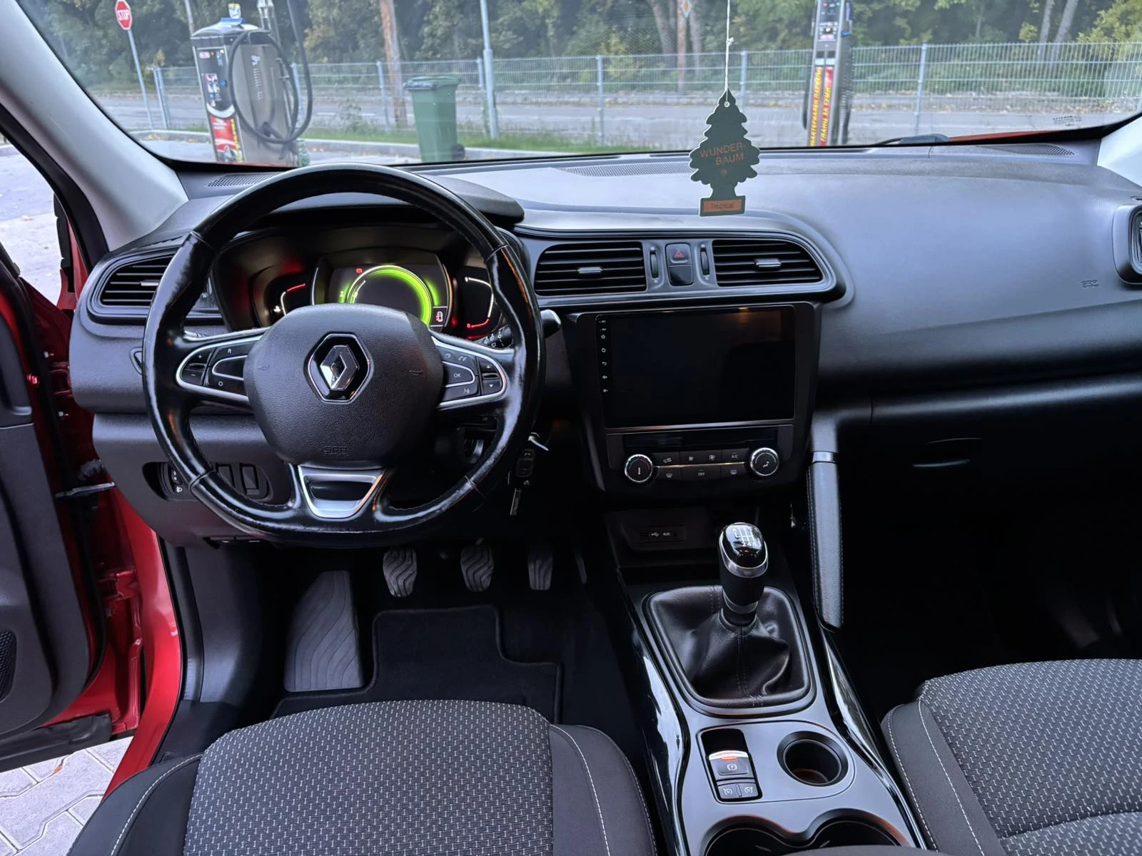 Renault Kadjar 4 ЦИЛИНДРОВ - изображение 8