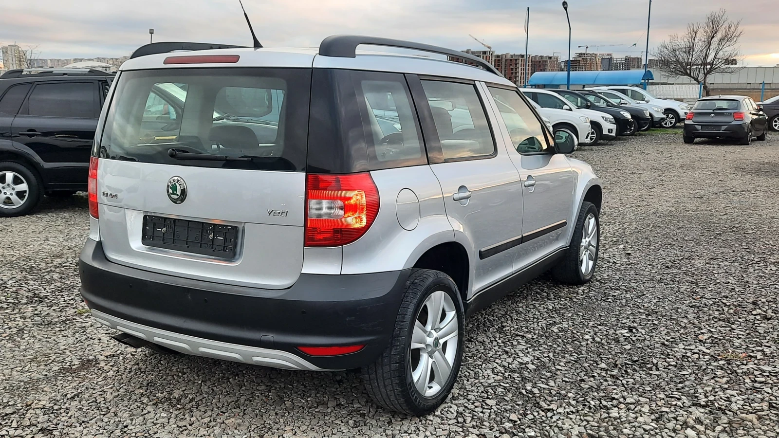 Skoda Yeti 2.0D * 4x4 * Италия  - изображение 3