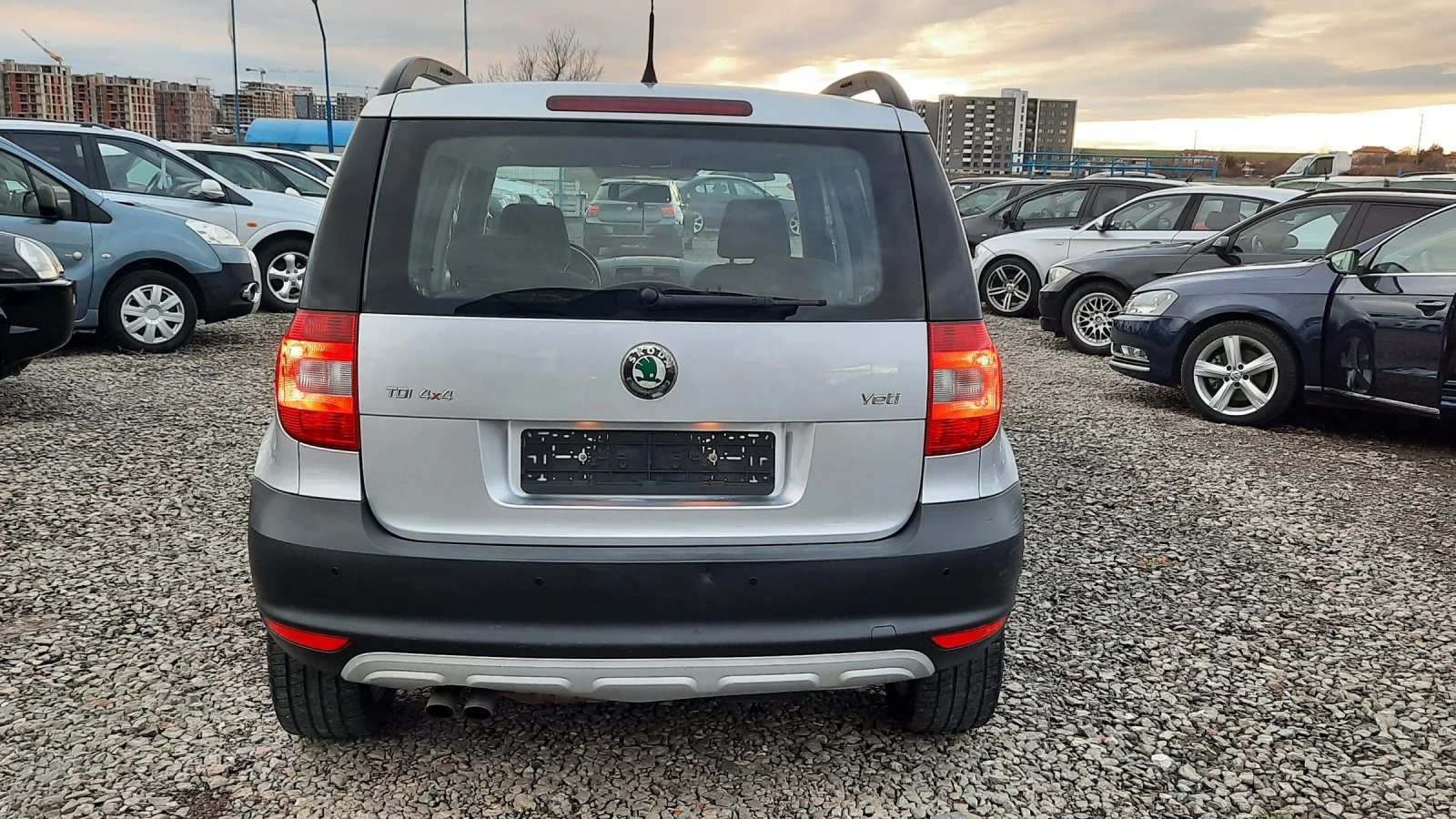 Skoda Yeti 2.0D * 4x4 * Италия  - изображение 4