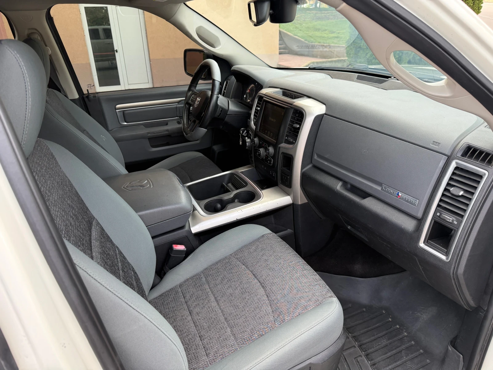 Dodge RAM 1500 5.7 HEMI* 4x4* CAMERA* LoneSTAR* *  | Mobile.bg   14