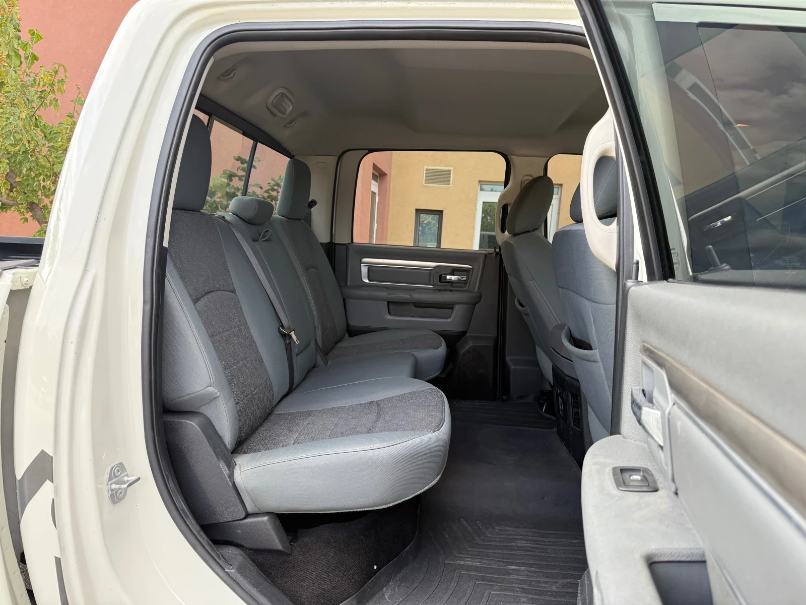 Dodge RAM 1500 5.7 HEMI* 4x4* CAMERA* LoneSTAR* *  | Mobile.bg   13