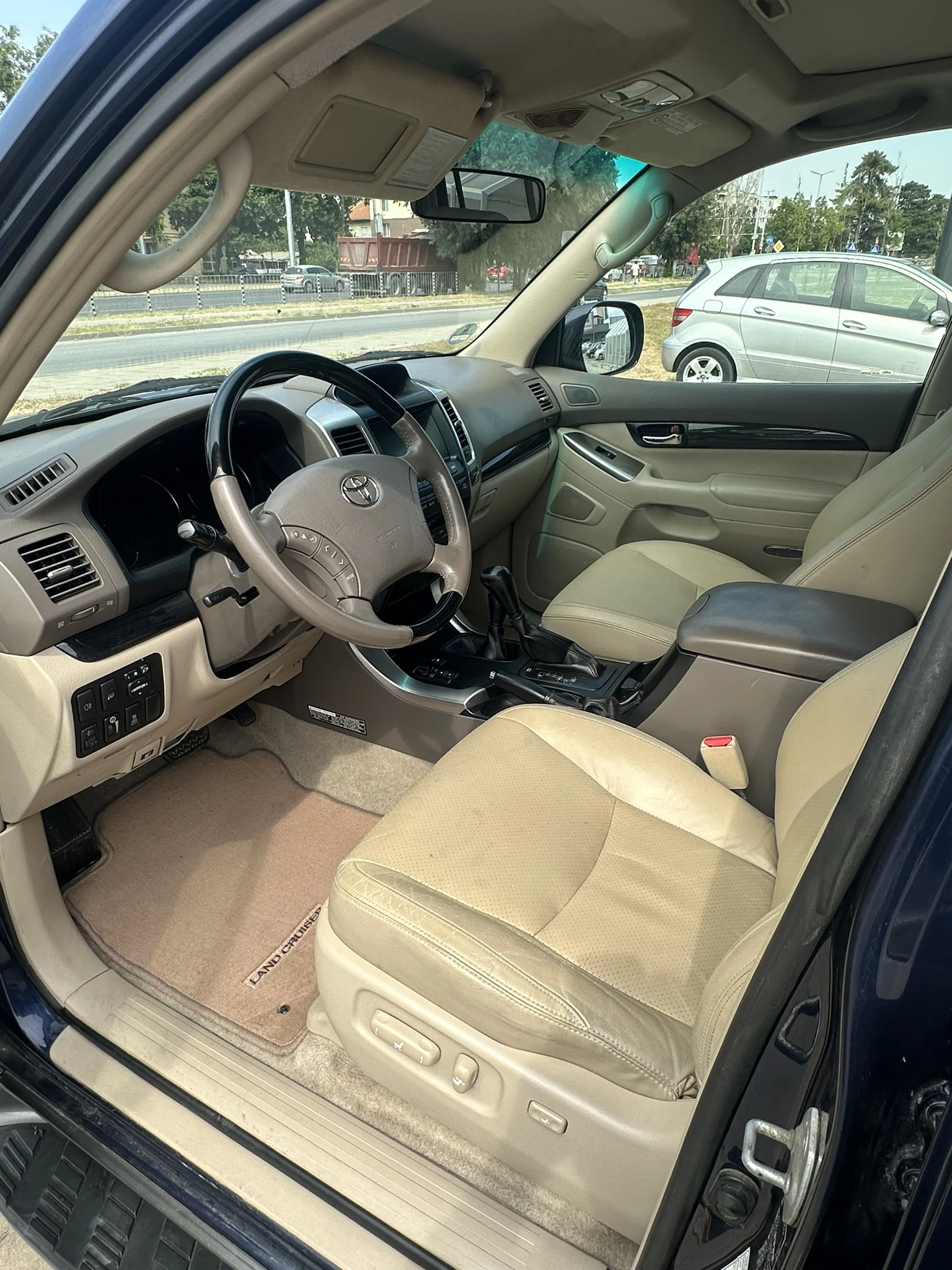Toyota Land cruiser  - изображение 9